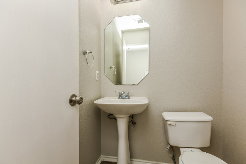 1,720/Mo, 1528 Pine Ln Fort Worth, TX 76140 Misc View 16