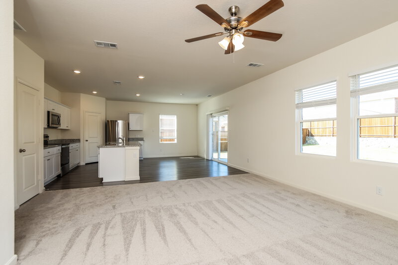 2,395/Mo, 2024 Honey Creek Rd Forney, TX 75126 Living Room View