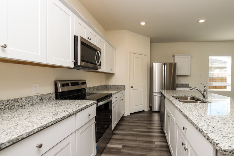 2,395/Mo, 2024 Honey Creek Rd Forney, TX 75126 Kitchen View