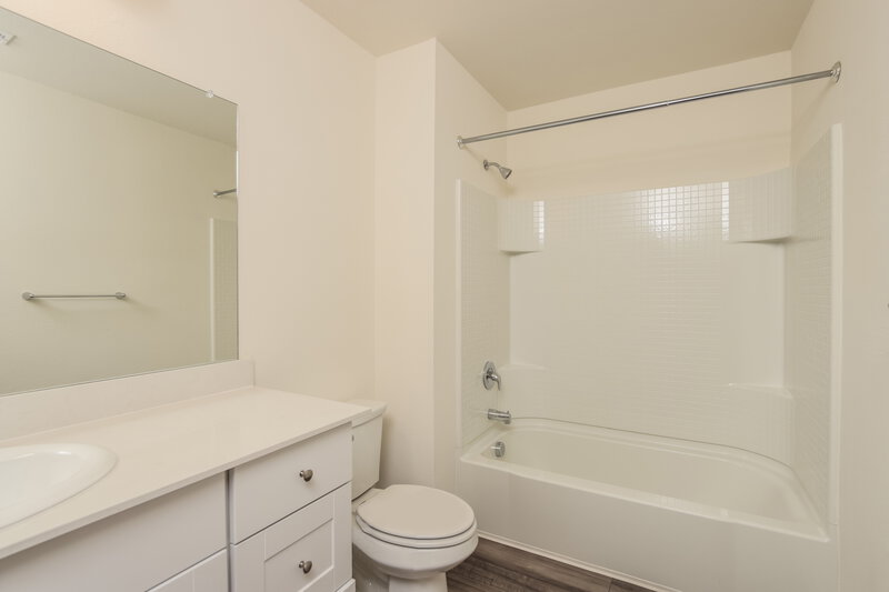 2,170/Mo, 1811 Pueblo St Forney, TX 75126 Bathroom View