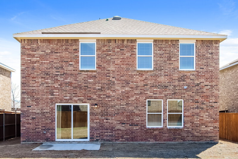 2,170/Mo, 1811 Pueblo St Forney, TX 75126 Rear View