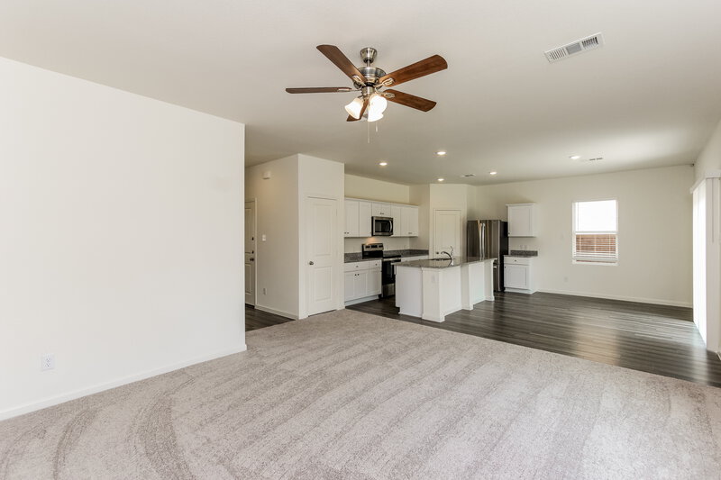 2,535/Mo, 1824 Pueblo Street Forney, TX 75126 Living Room View 3