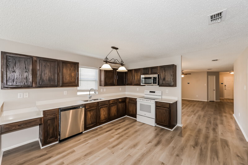 2,265/Mo, 8412 Mild Creek Ln Denton, TX 76210 Kitchen View