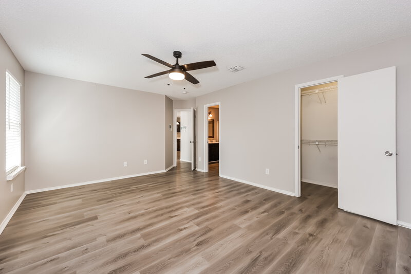 2,265/Mo, 8412 Mild Creek Ln Denton, TX 76210 Main Bedroom View 2