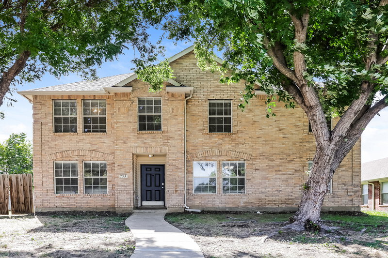2,480/Mo, 735 Cedarwood Dr Cedar Hill, TX 75104 External View