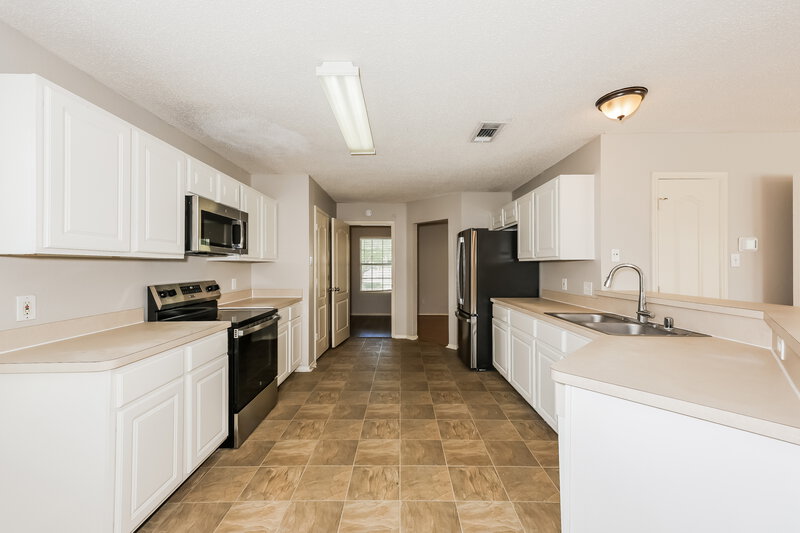 2,480/Mo, 735 Cedarwood Dr Cedar Hill, TX 75104 Kitchen View