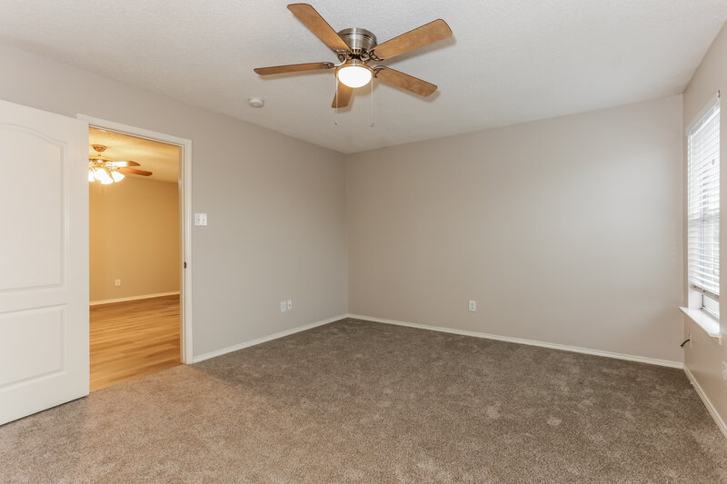 2,620/Mo, 735 Cedarwood Dr Cedar Hill, TX 75104 Main Bedroom View