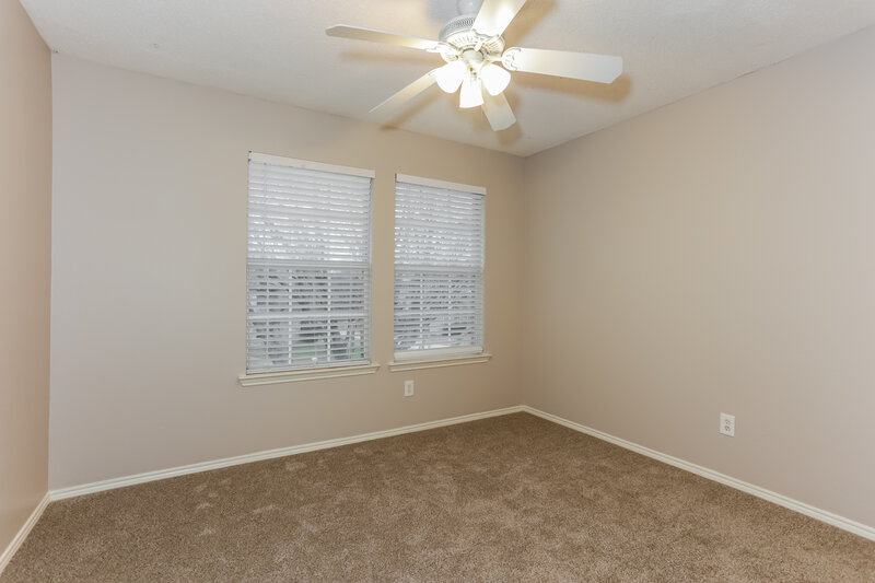 2,620/Mo, 735 Cedarwood Dr Cedar Hill, TX 75104 Bedroom View 2
