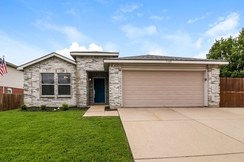 2,185/Mo, 5308 Emmeryville Ln Fort Worth, TX 76244 External View