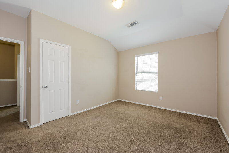 2,725/Mo, 828 Forest Heights Dr Crowley, TX 76036 Bedroom View 3