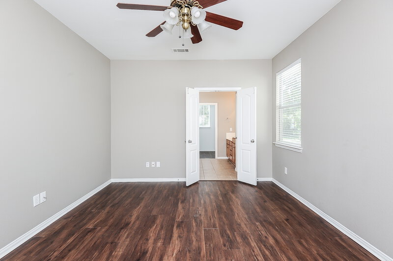 2,185/Mo, 10009 Lexington Dr Providence Village, TX 76227 Master Bedroom View 2