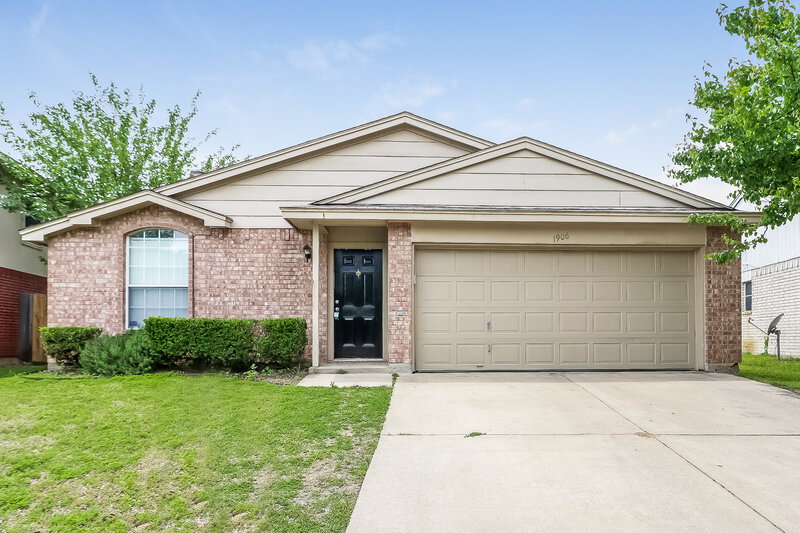 2,250/Mo, 1906 Winter Pass Trl Arlington, TX 76002 External View