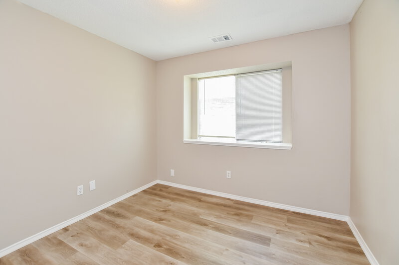 2,165/Mo, 508 Hampton Ct Seagoville, TX 75159 Bedroom View