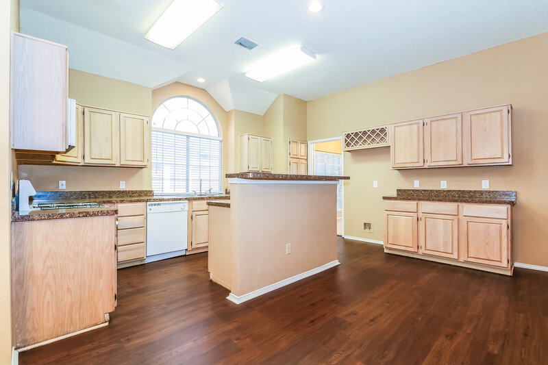 2,535/Mo, 713 Claire View Dr Desoto, TX 75115 Kitchenlarge View