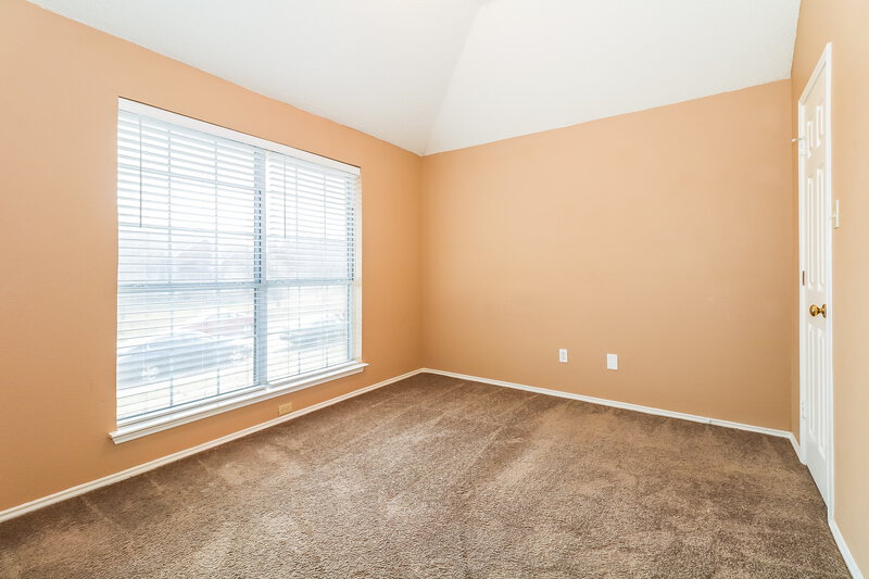 2,535/Mo, 713 Claire View Dr Desoto, TX 75115 Bedroomlarge View