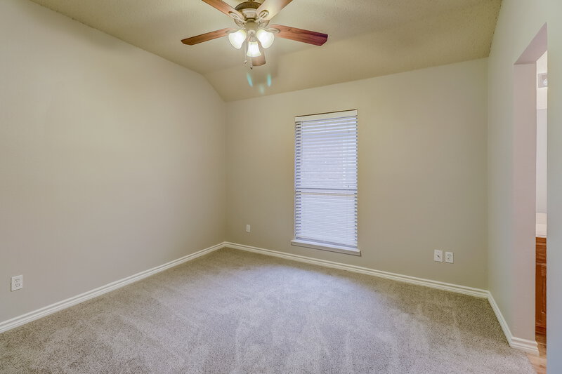 2,775/Mo, 1629 Laurel Springs Ct Desoto, TX 75115 Bedroom View