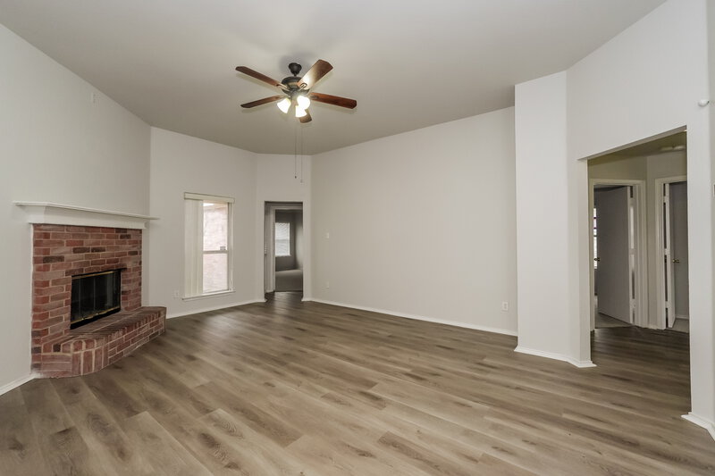 2,305/Mo, 1746 ONeal St Lancaster, TX 75134 Living Room View