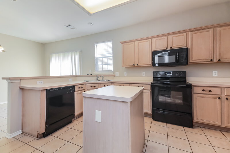 2,445/Mo, 7418 Euclid Dr Rowlett, TX 75089 Kitchen View