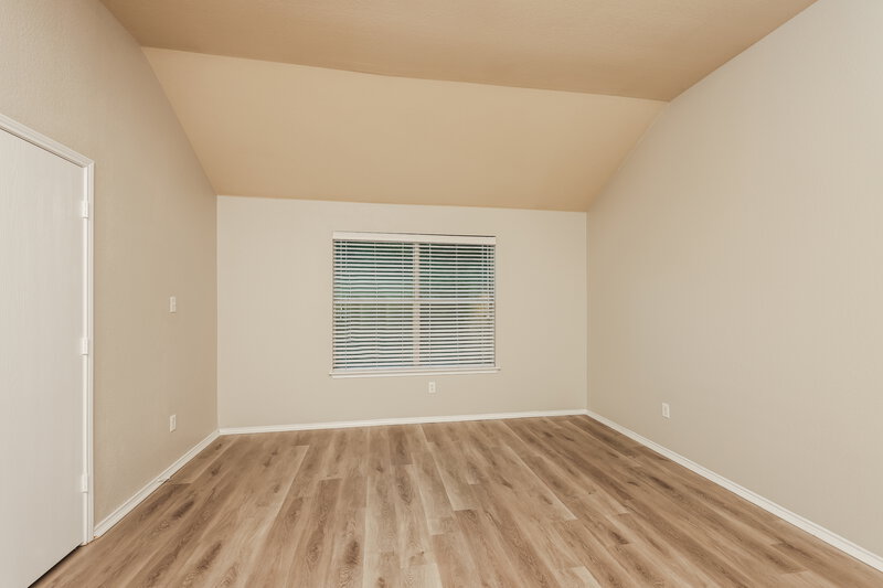 1,645/Mo, 13532 Baldcypress Dr Dallas, TX 75253 Family Room View