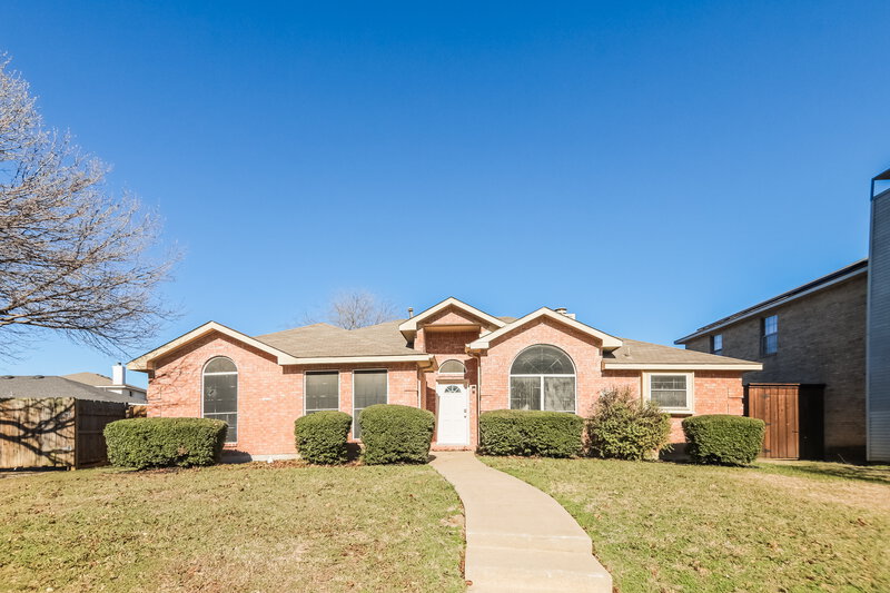 1,930/Mo, 2310 Summit Dr McKinney, TX 75071 External View