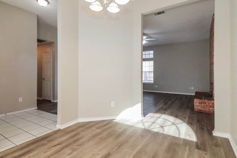 1,930/Mo, 2310 Summit Dr McKinney, TX 75071 Dining Room View