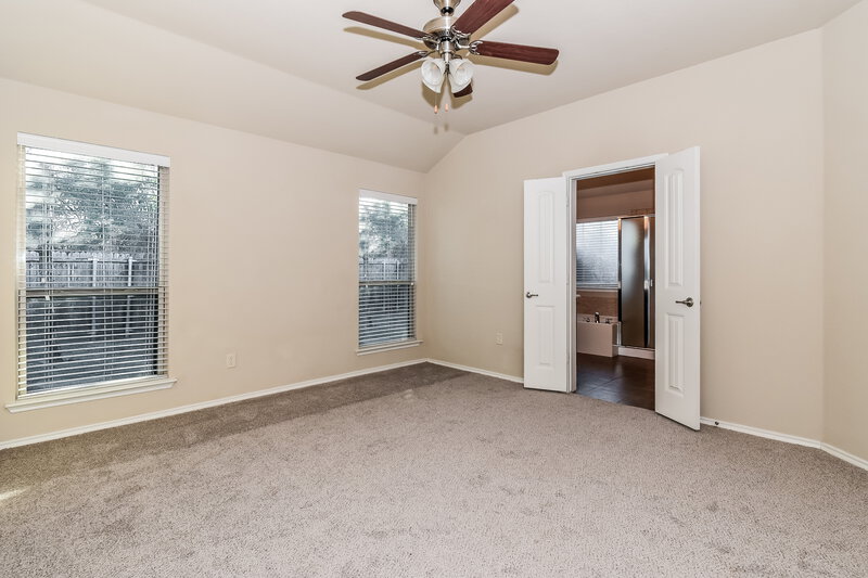 2,230/Mo, 2721 Leslie Ln Anna, TX 75409 Main Bedroom View