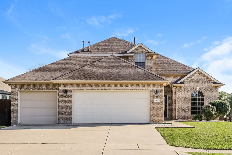 2,150/Mo, 1082 Carpenter Ct Lavon, TX 75166 External View