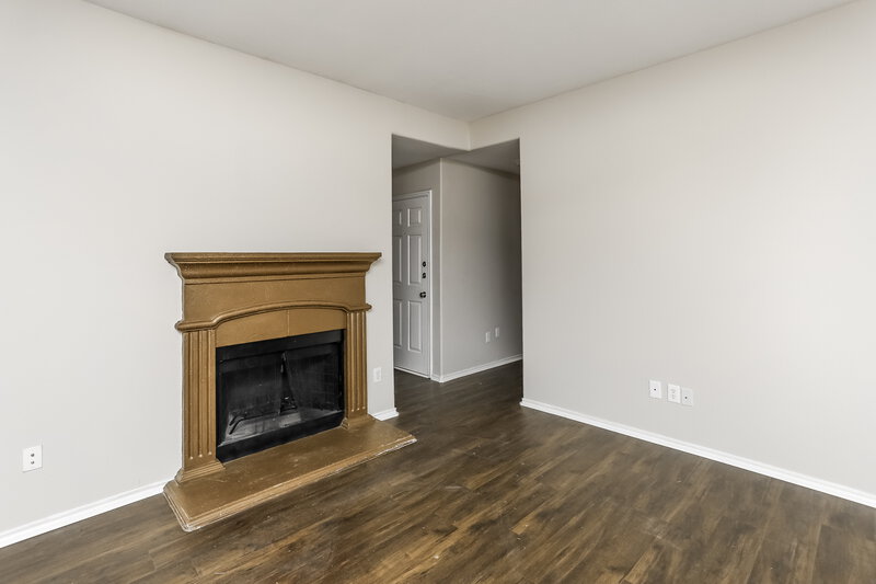 1,900/Mo, 516 Cleveland Dr Lavon, TX 75166 Living Room View