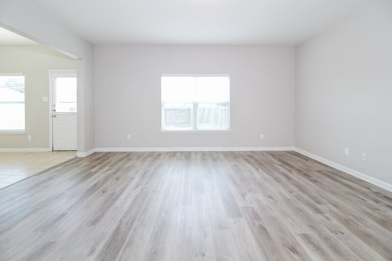 2,275/Mo, 309 Meadow View Ln Anna, TX 75409 Living Room View