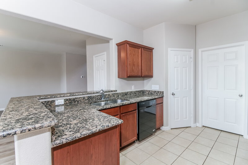 2,275/Mo, 309 Meadow View Ln Anna, TX 75409 Kitchen View 2