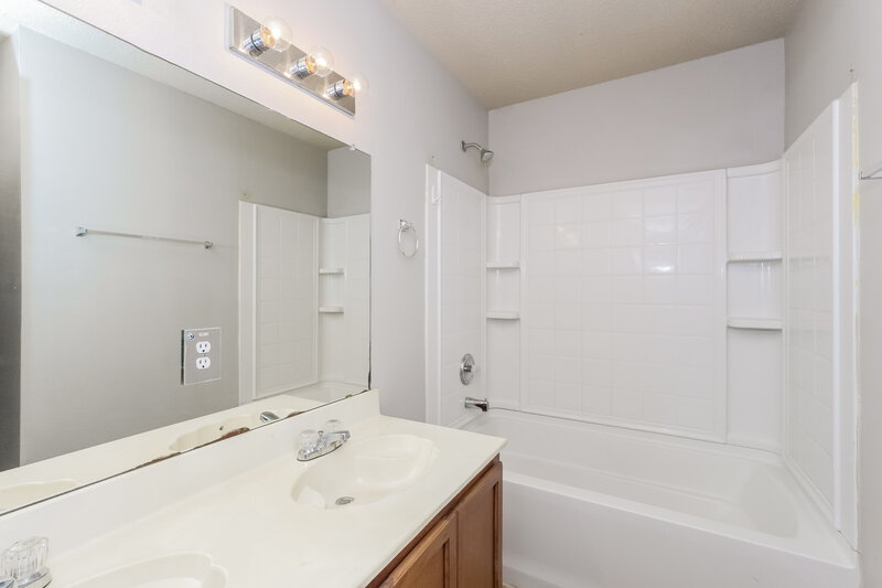 2,145/Mo, 816 Bessemer Dr Wylie, TX 75098 Bathroom View