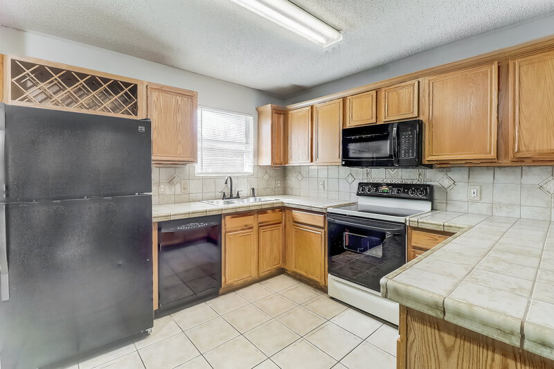 2,320/Mo, 3804 Sycamore Ln Rockwall, TX 75032 Kitchen View