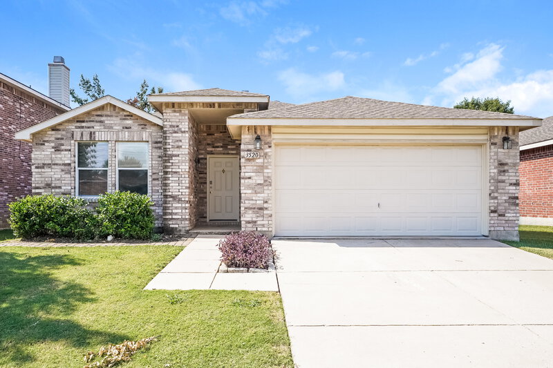 2,180/Mo, 3520 Clydesdale Dr Denton, TX 76210 External View