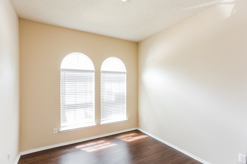 2,640/Mo, 2409 Spoonbill Ct Mesquite, TX 75181 Bedroom View 2