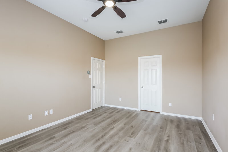 2,085/Mo, 630 Canvas Ct Lancaster, TX 75146 Master Bedroom View 3