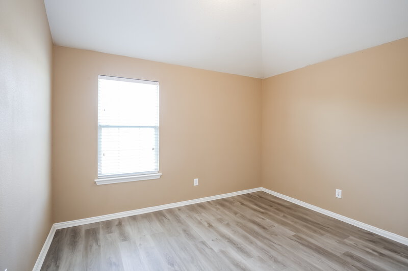2,085/Mo, 630 Canvas Ct Lancaster, TX 75146 Bedroom View 2