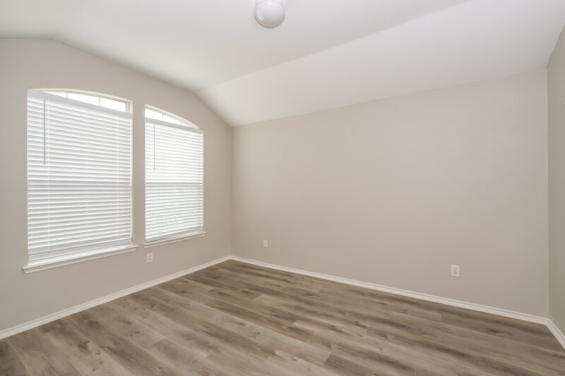 2,665/Mo, 8508 Prairie Wind Trl Fort Worth, TX 76134 Bedroom View 2