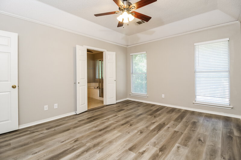 2,435/Mo, 1719 Circle Creek Dr Lewisville, TX 75067 Main Bedroom View