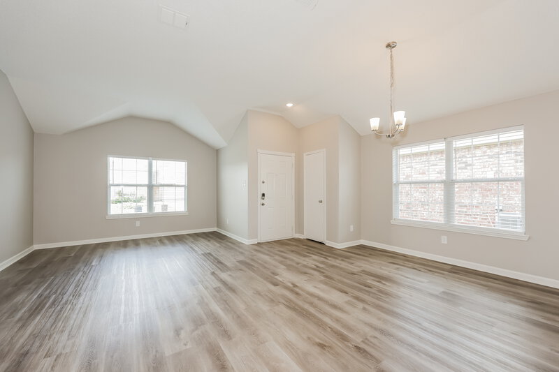 3,180/Mo, 10809 Briaroaks Dr Fort Worth, TX 76140 Dining Room View