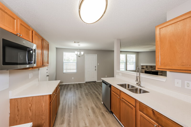 2,685/Mo, 1003 April Showers Ln Lancaster, TX 75134 Kitchen View