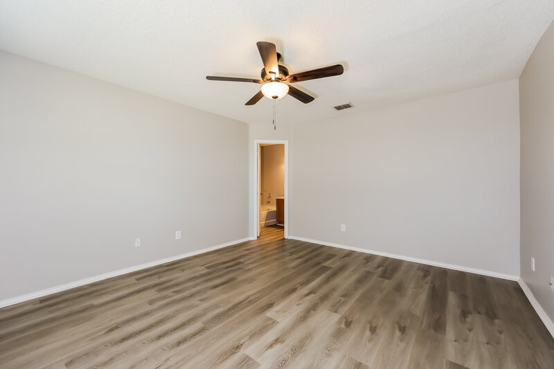 2,685/Mo, 1003 April Showers Ln Lancaster, TX 75134 Main Bedroom View 2