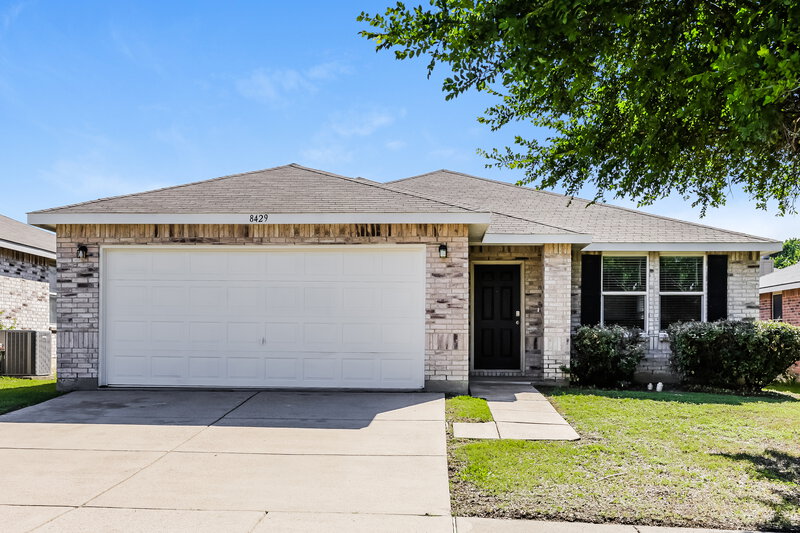 2,605/Mo, 8429 Cotton Valley Ln Arlington, TX 76002 External View