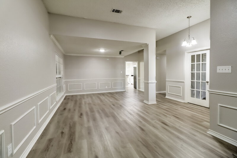 2,705/Mo, 602 Copeland Dr Cedar Hill, TX 75104 Family Room View 2