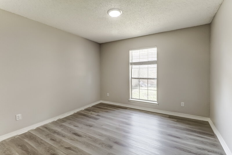 2,705/Mo, 602 Copeland Dr Cedar Hill, TX 75104 Bedroom View 2