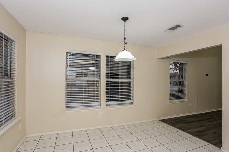 1,790/Mo, 617 Dayton Rd Mansfield, TX 76063 Dining Room View 2