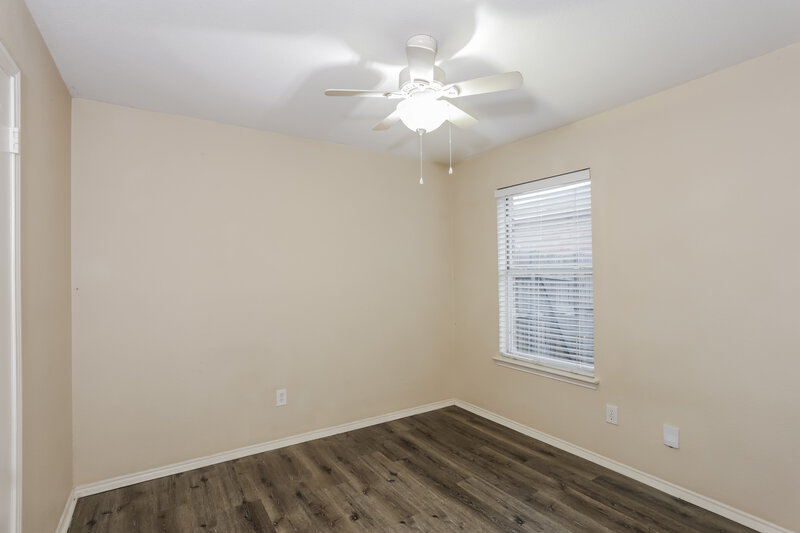 1,790/Mo, 617 Dayton Rd Mansfield, TX 76063 Bedroom View 2