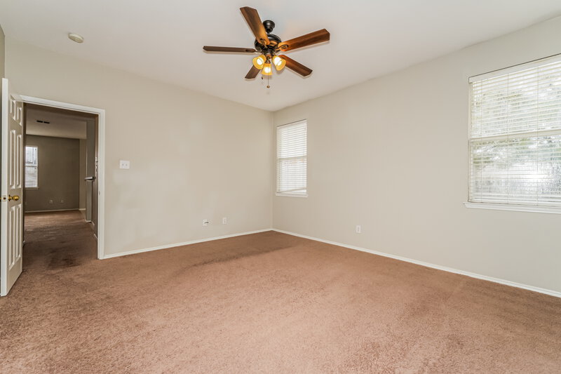 2,380/Mo, 7800 Hidden Path Ln Denton, TX 76210 Main Bedroom View