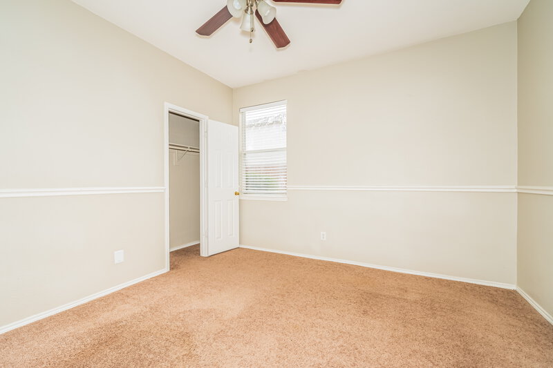 2,380/Mo, 7800 Hidden Path Ln Denton, TX 76210 Bedroom View 2
