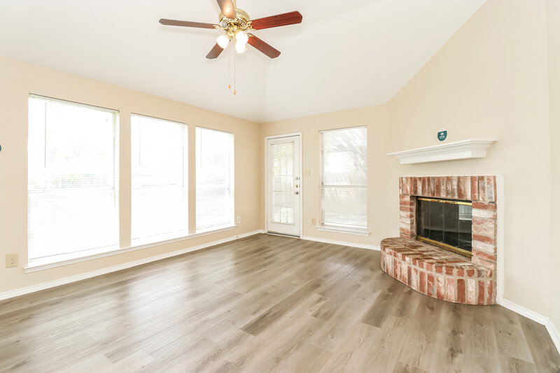 1,940/Mo, 4001 Periwinkle Dr Fort Worth, TX 76137 Misc View 3