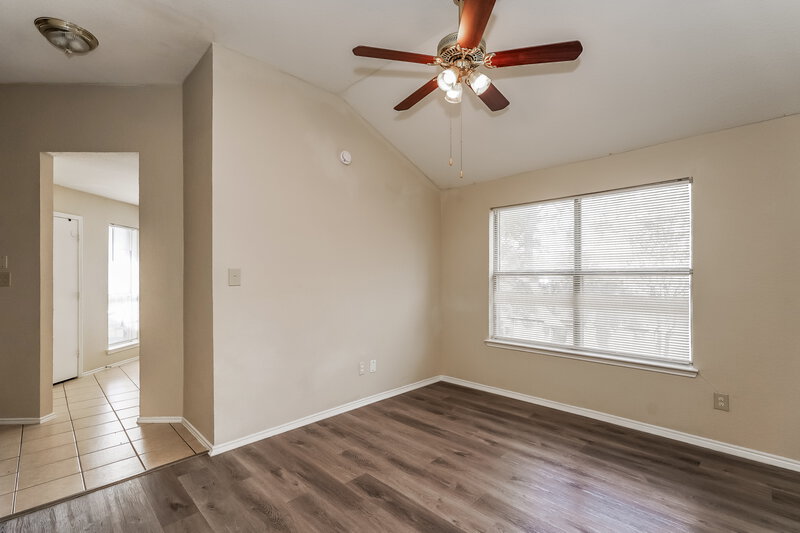 2,050/Mo, 4001 Periwinkle Dr Fort Worth, TX 76137 Dining Room View